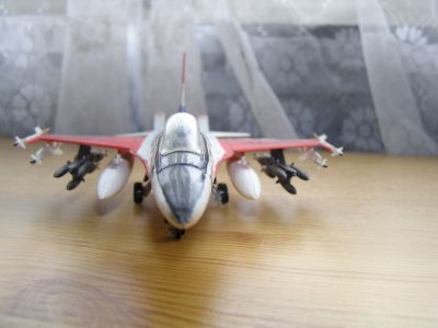 General Dynamics F - 16A 3